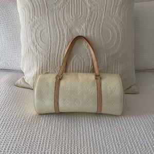 **SOLD**Authentic Y2K Vintage Louis Vuitton Papillon purse handbag Ivory